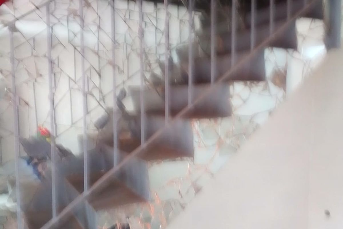 2 BEDROOM DUPLEX FOR SALE IN SCOTTSDENE KRAAIFONTEIN - Photo 2