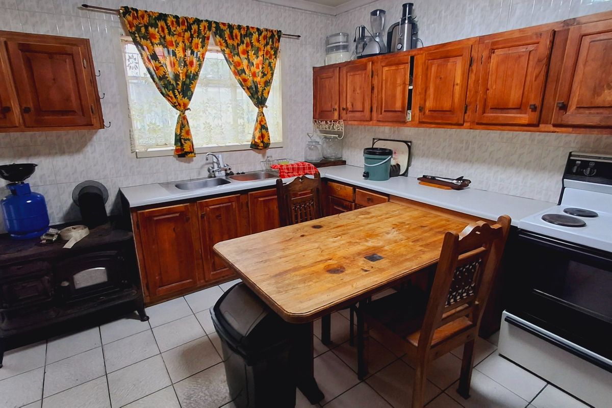 “Spacious 3-Bedroom Family Home – Great Value!” - Photo 5
