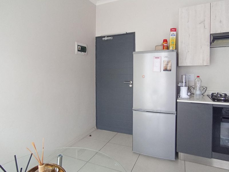 Modern 1-Bedroom Apartment for Sale in 93 on New, Carlswald - Photo 5