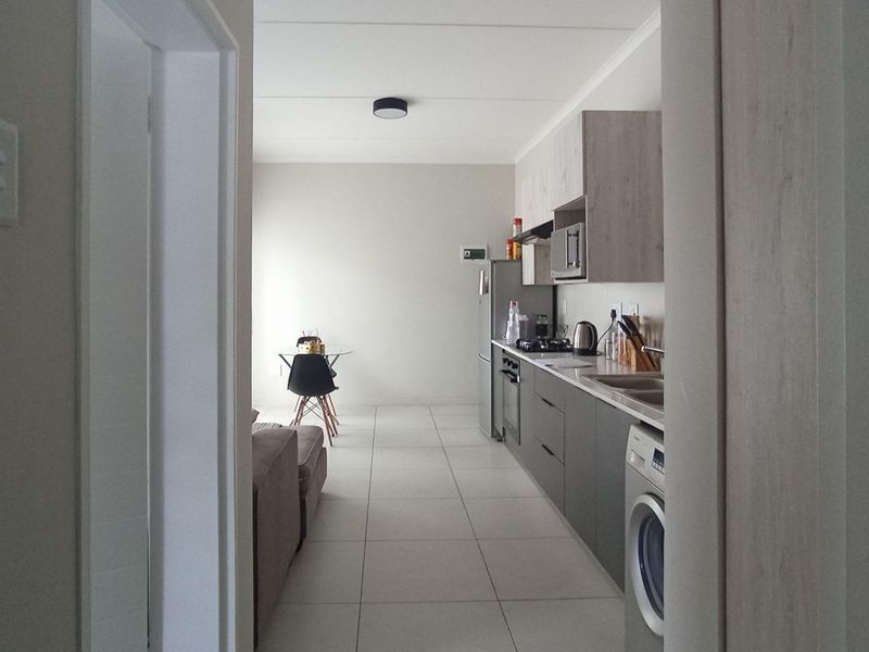 Modern 1-Bedroom Apartment for Sale in 93 on New, Carlswald - Photo 6