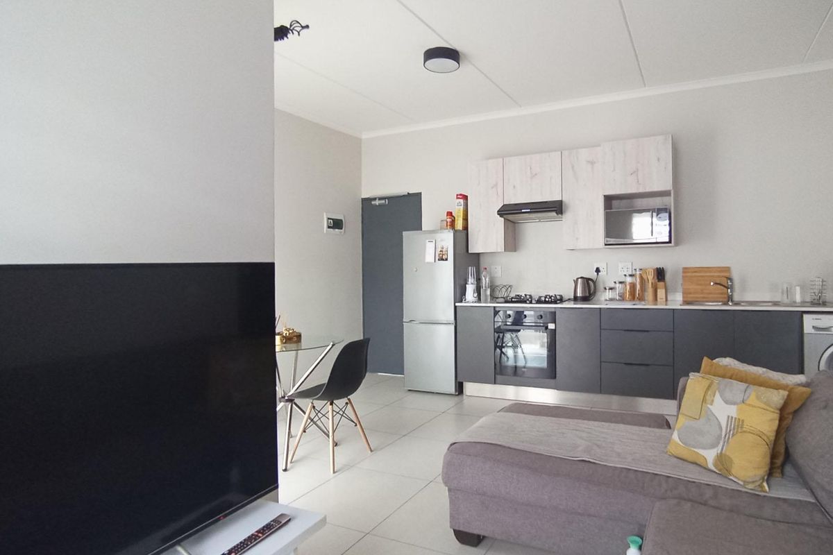 Modern 1-Bedroom Apartment for Sale in 93 on New, Carlswald - Photo 3