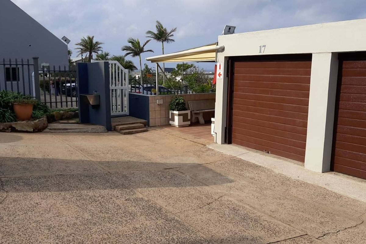 Two Bedroom Apartment for Sale in Manaba Beach, Uvongo - Photo 2