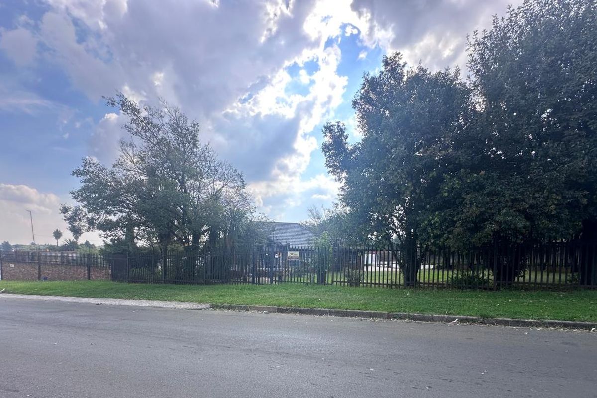 Visionary Redevelopment - Photo 3