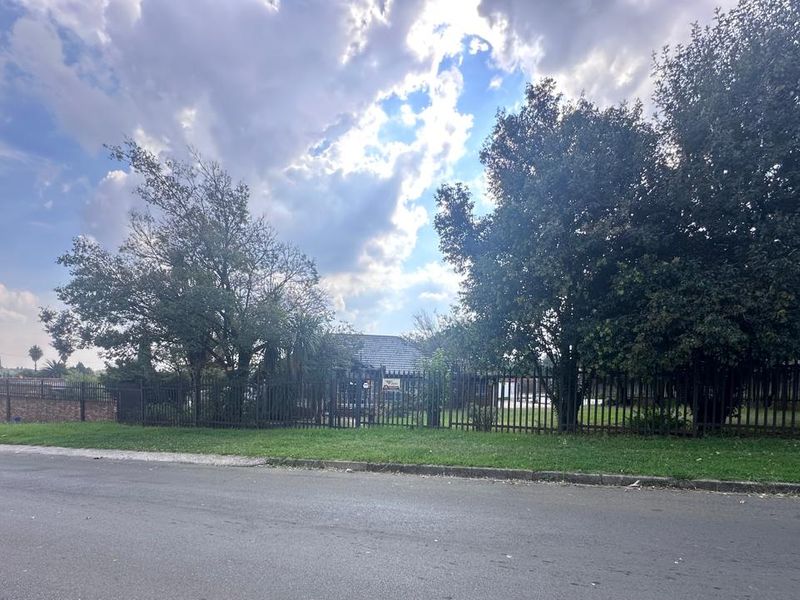 Visionary Redevelopment - Photo 3