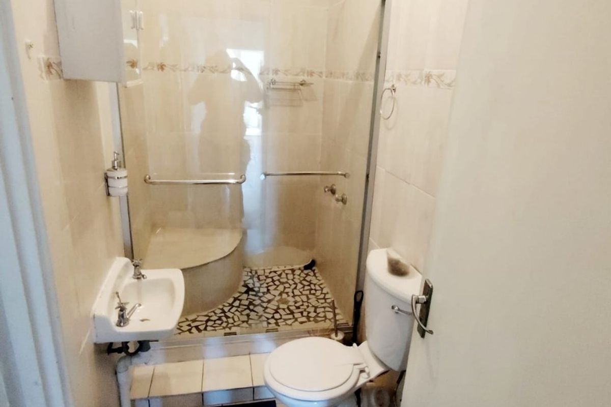3 Bedroom House for Sale in Summerpride - Photo 3
