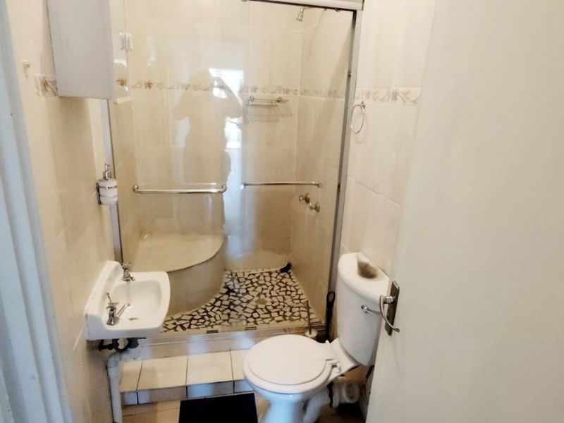 3 Bedroom House for Sale in Summerpride - Photo 3