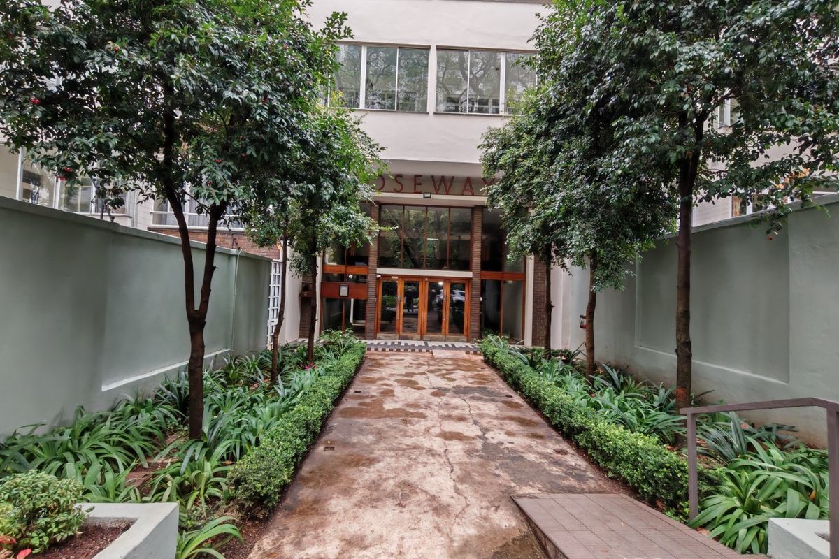 2 Bedroom Apartment in the Heart of Rosebank for Rent. - Photo 4
