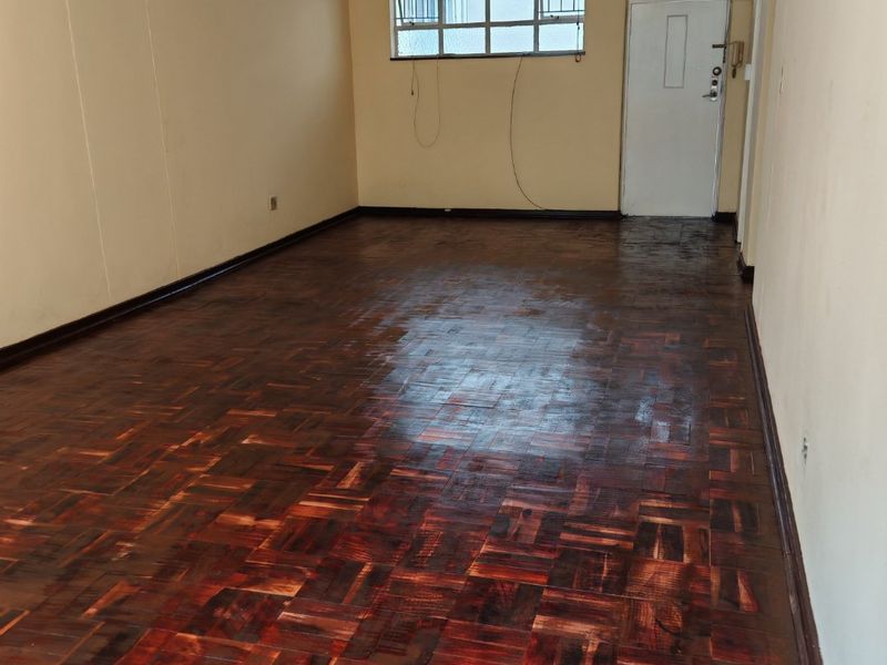 2 Bedroom Apartment in the Heart of Rosebank for Rent. - Photo 9