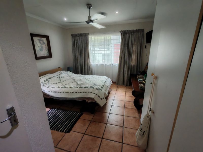 Charming & Secure Garden Townhouse – Move-In Ready! - Photo 6