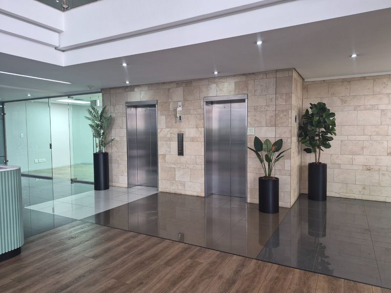Exceptional Ground-Floor P-Grade Office Space in Prime Bryanston - Photo 5