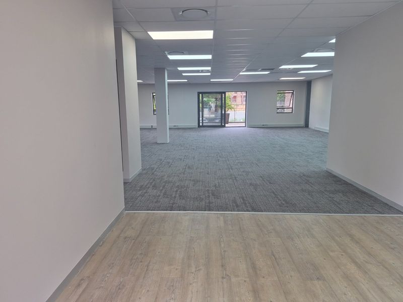 Exceptional Ground-Floor P-Grade Office Space in Prime Bryanston - Photo 8