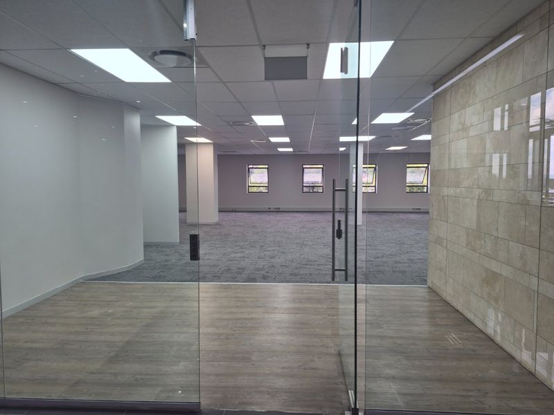 Exceptional Ground-Floor P-Grade Office Space in Prime Bryanston - Photo 6
