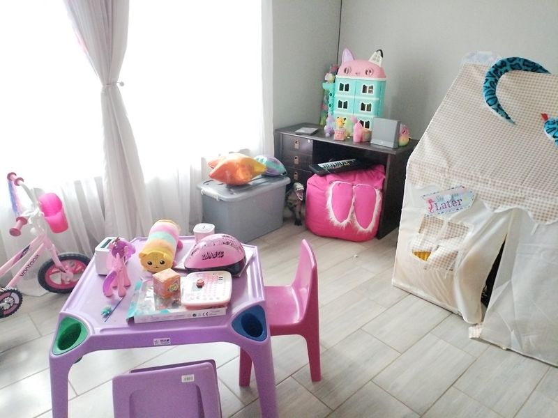 3 Bedroom House for sale in Edelweiss  - Photo 9
