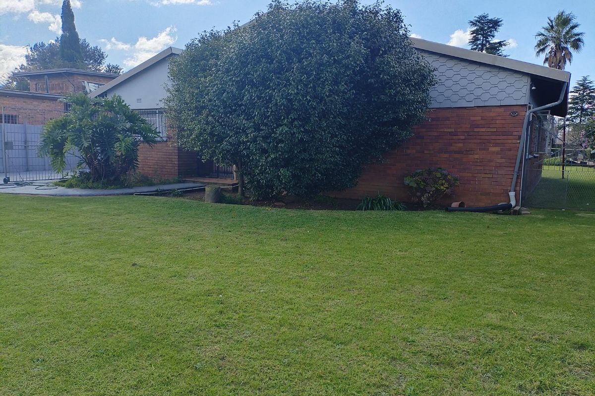3 Bedroom House for Sale in Selcourt - Photo 3