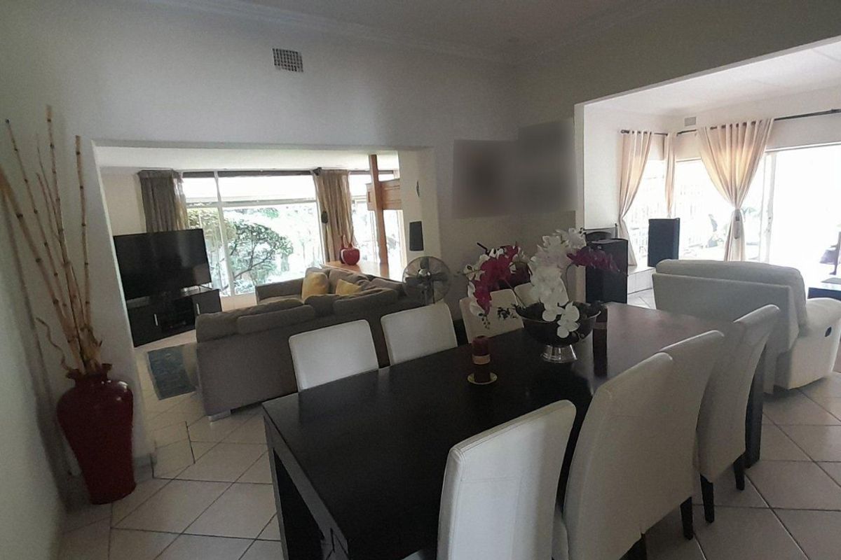 5 Bedroom Family Home on 4015 square meters in Ferndale - Photo 5