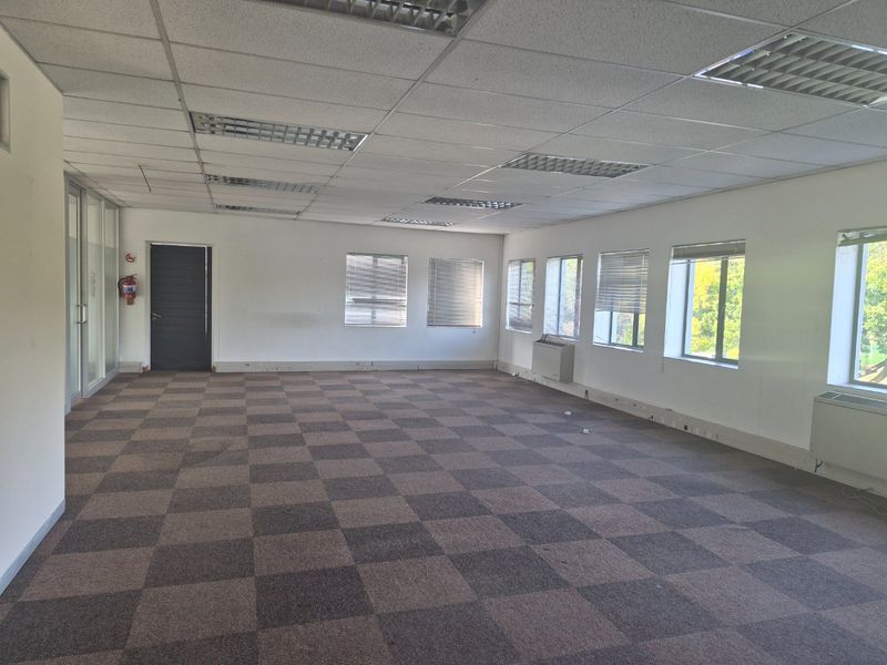 Prime First-Floor Office Suite in Sought-After Bryanston Gate Office Park - Photo 5