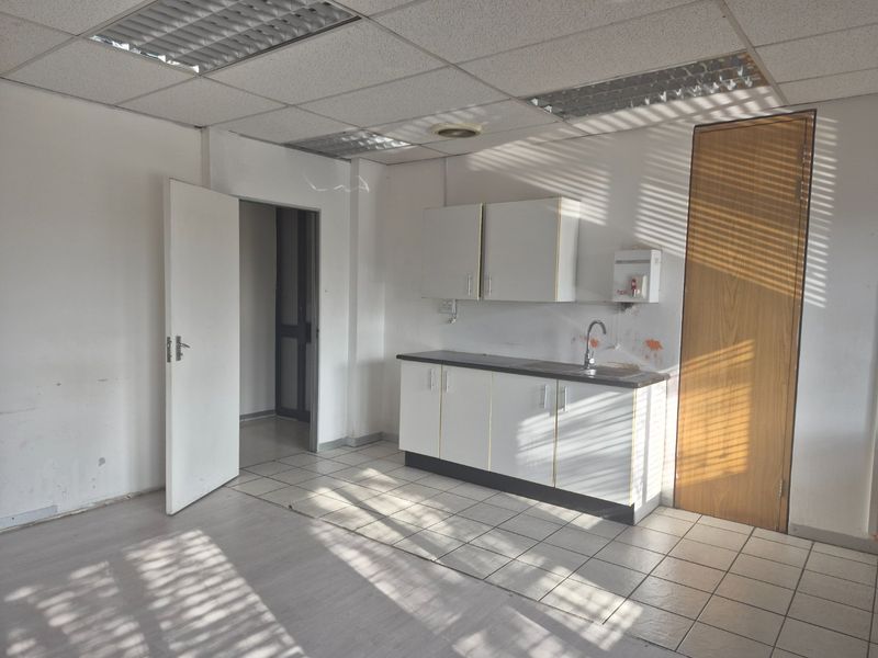 Prime First-Floor Office Suite in Sought-After Bryanston Gate Office Park - Photo 10