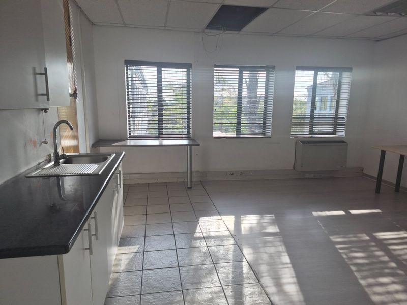 Prime First-Floor Office Suite in Sought-After Bryanston Gate Office Park - Photo 9