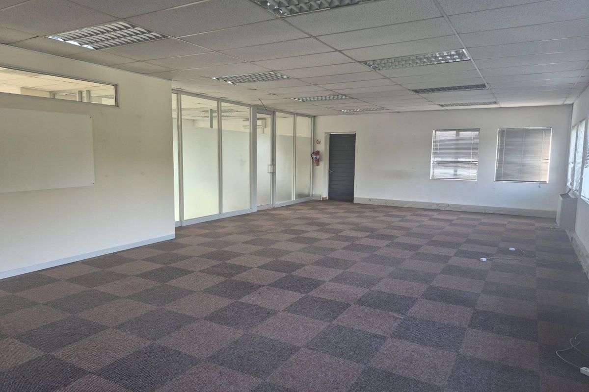 Prime First-Floor Office Suite in Sought-After Bryanston Gate Office Park - Photo 4