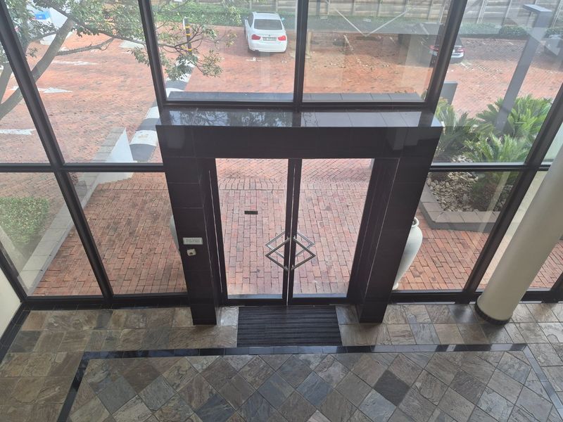 Prime First-Floor Office Suite in Sought-After Bryanston Gate Office Park - Photo 2