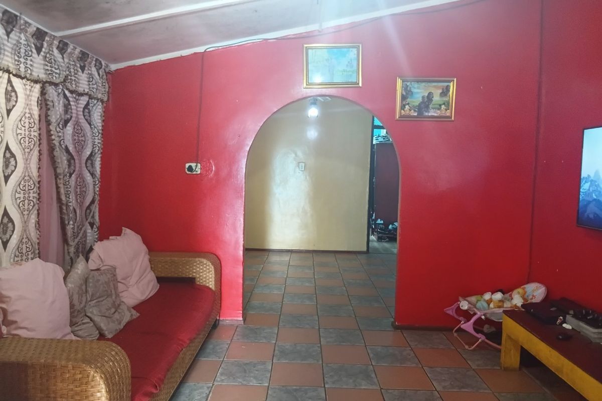 3-bedroom house for sale in Valhalla Park - Photo 5