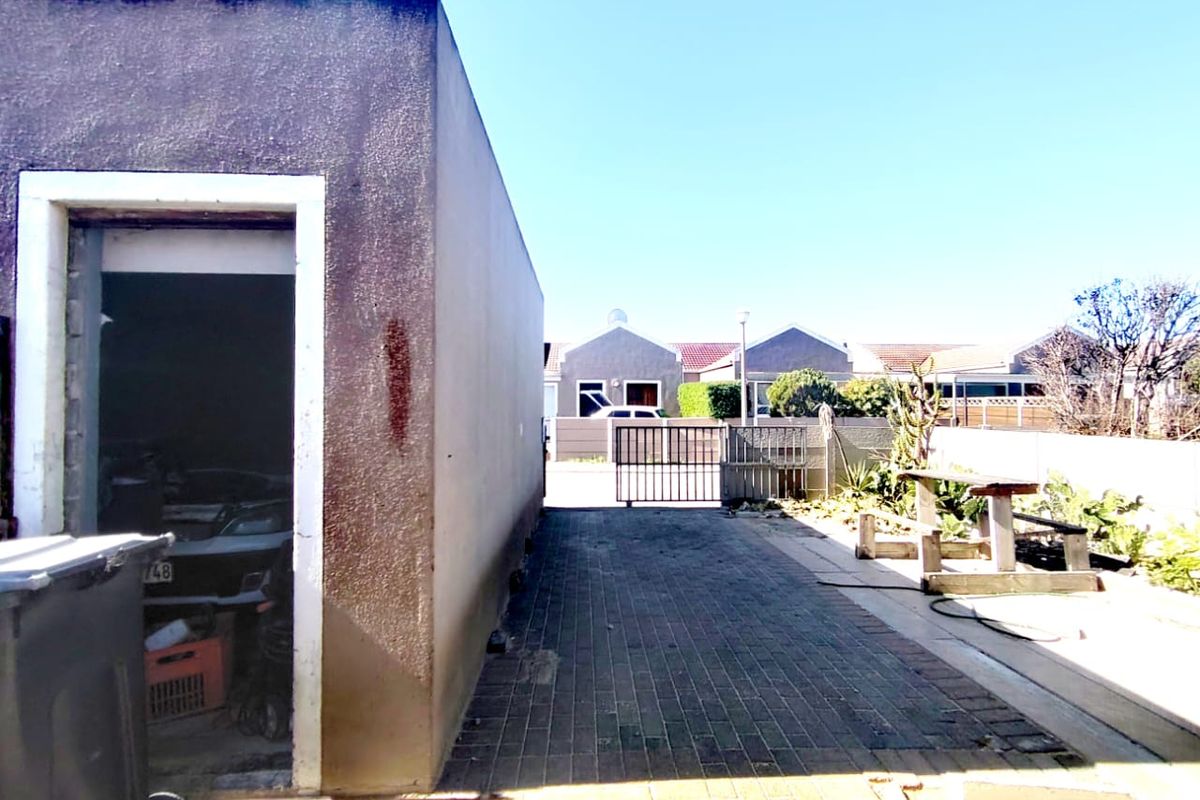 2 Bed House in Weltevreden Valley for Sale - Photo 4