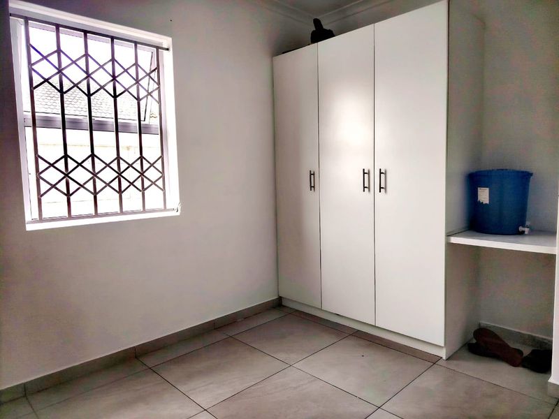 3 bedroom House to Rent  - Photo 3