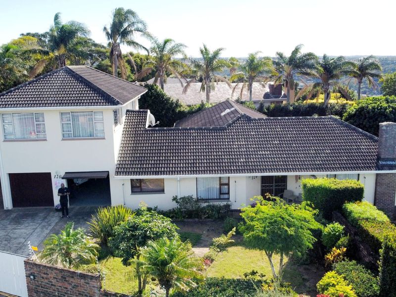 5 Bedroom House in Vincent Heights - Photo 2