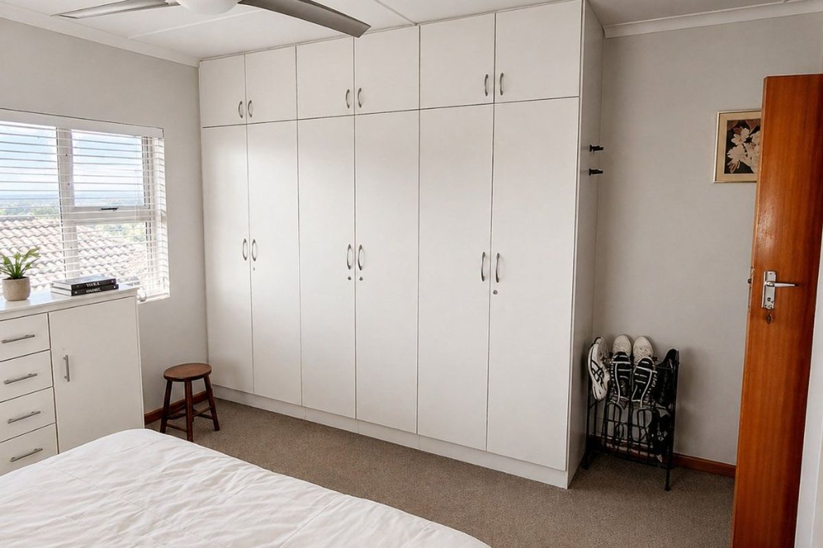 5 Bedroom House in Vincent Heights - Photo 4