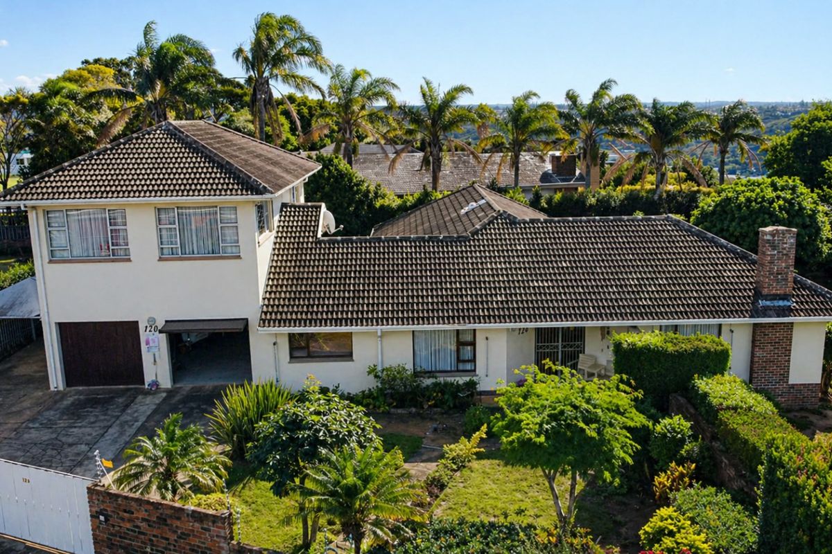 5 Bedroom House in Vincent Heights - Photo 2