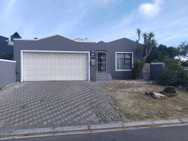 Parklands Family Home to renovate - Photo 1