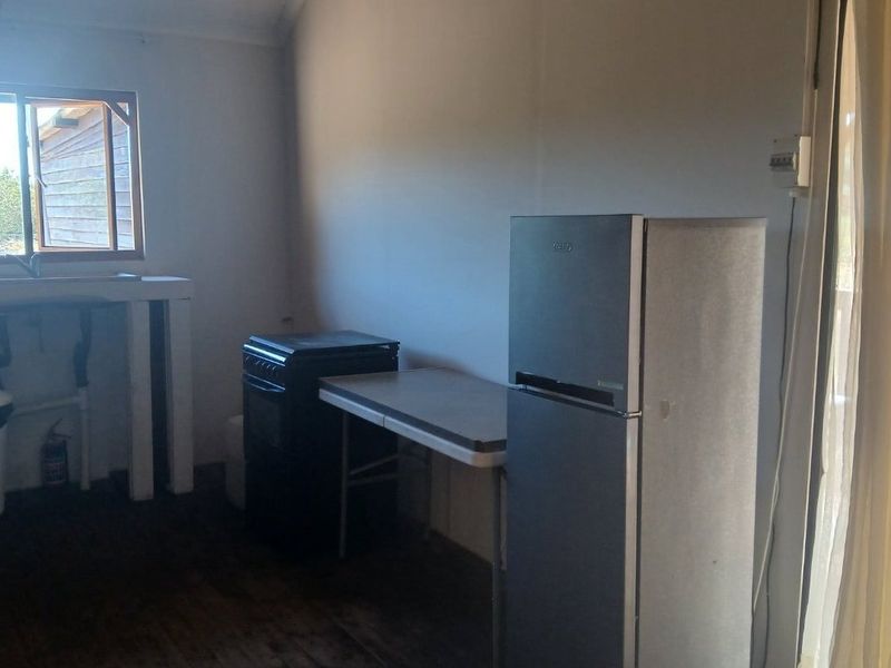 Off-Grid Property for Sale outside of Albertinia - Photo 7