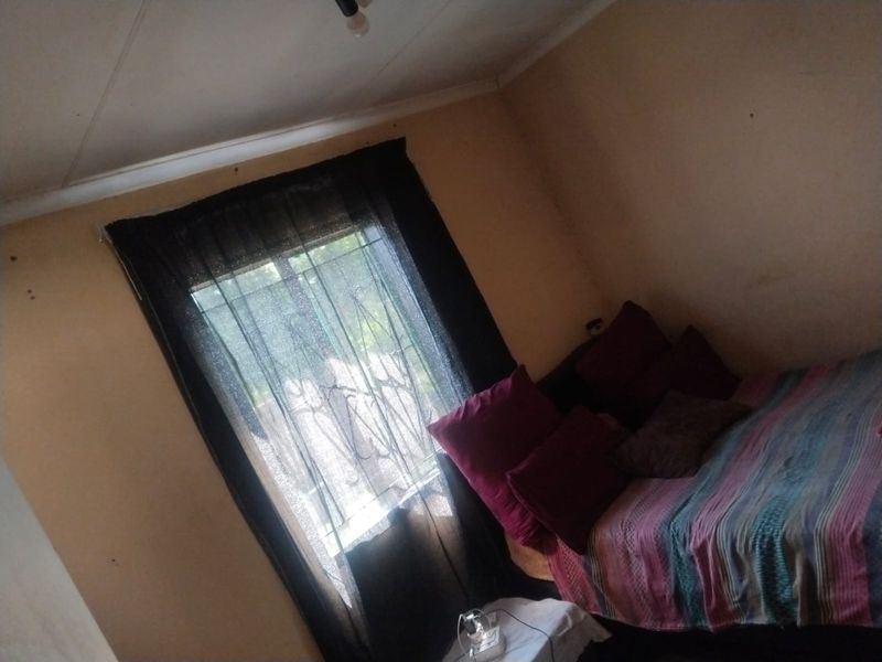 2 bedroom house  - Photo 9