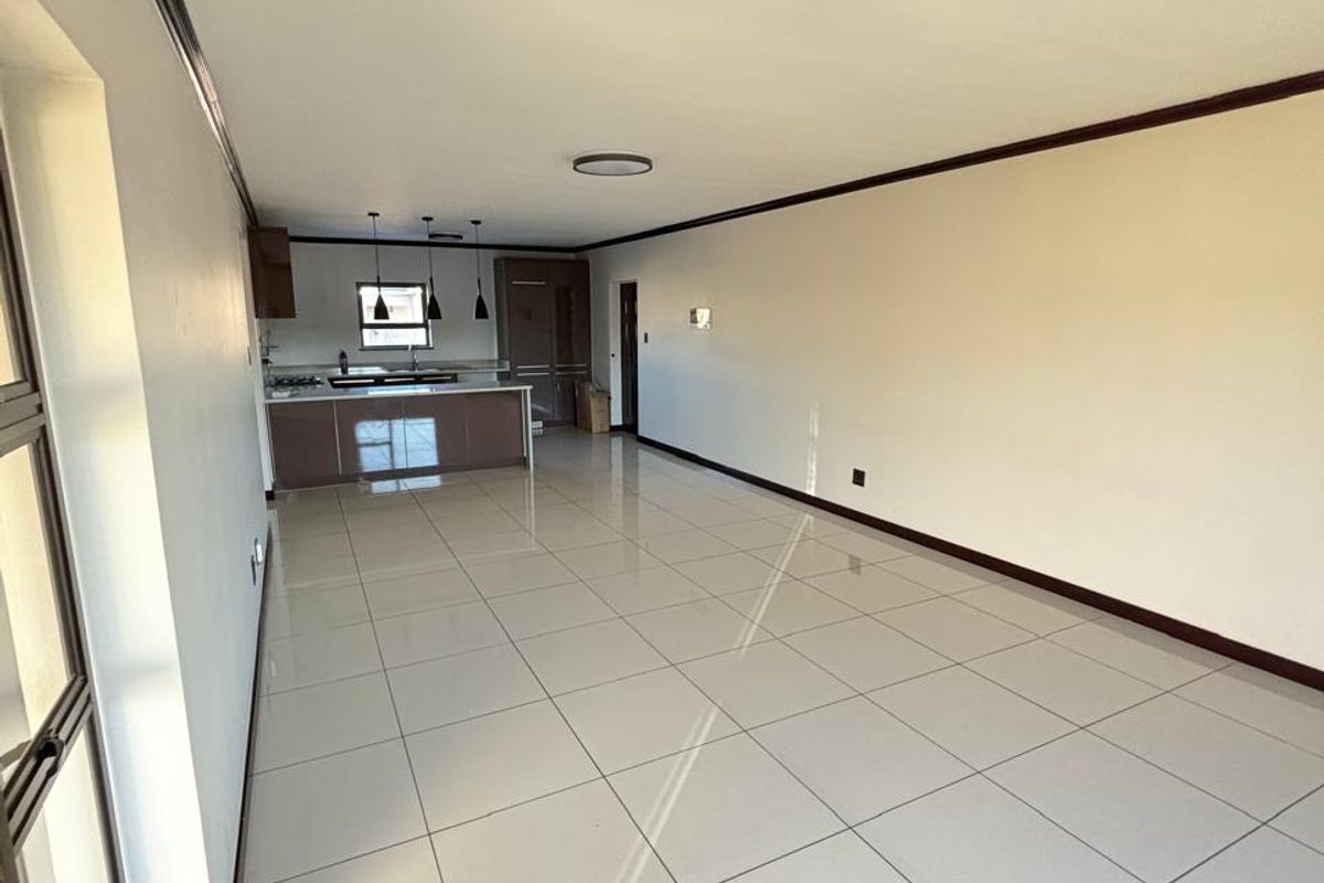 2 Bed Apartment in Carlswald for Rent - Photo 4
