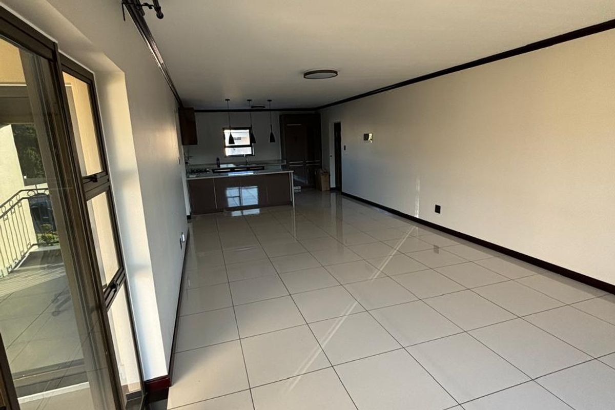 2 Bed Apartment in Carlswald for Rent - Photo 3