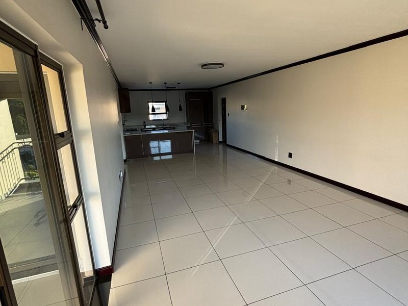 2 Bed Apartment in Carlswald for Rent - Photo 3