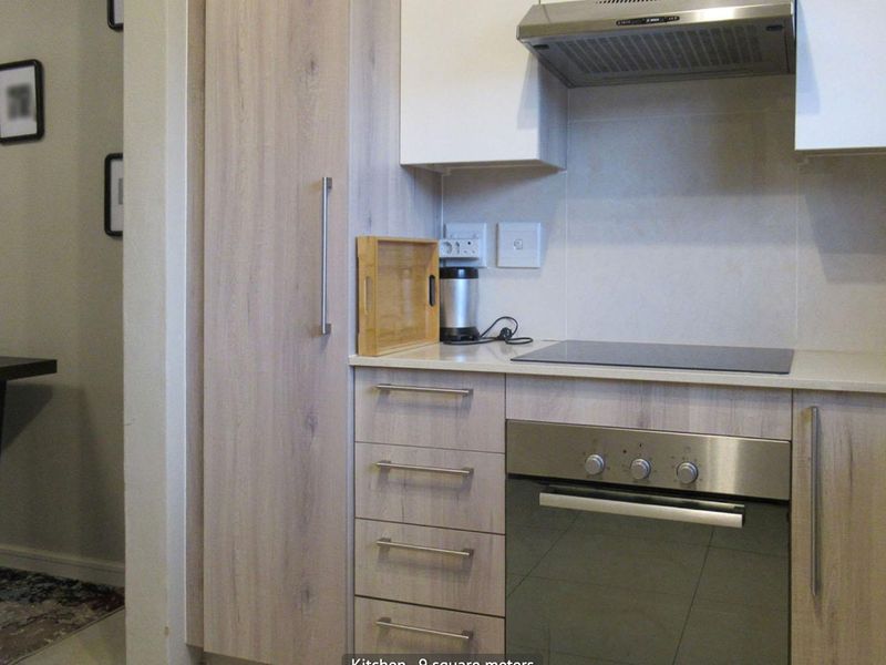 3 Bedroom Apartment / Flat for Sale in Noordhang - Photo 4