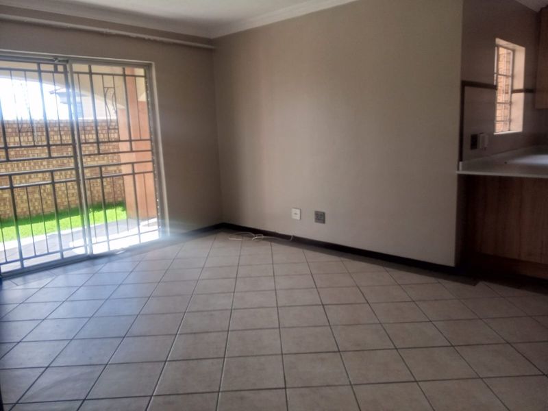 2 Bed Apartment in Noordwyk for Rent - Photo 3