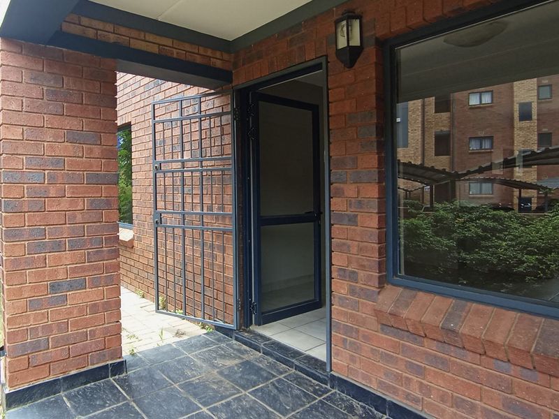 2 bedroom, 1 bathroom Ground floor Apartment in La Montagne  - Photo 1