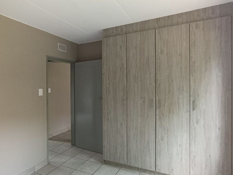 2 bedroom, 1 bathroom Ground floor Apartment in La Montagne  - Photo 7