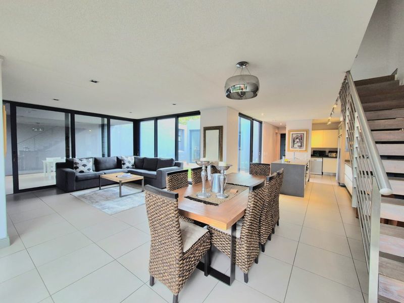 Modern Lock-Up-and-Go Living in Waterkloof Ridge – Where Design Meets Effortless Lifestyle - Photo 5