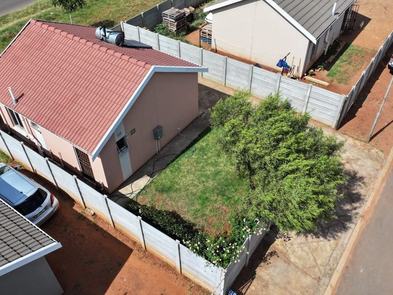 Spacious home at Sky City  - Photo 2