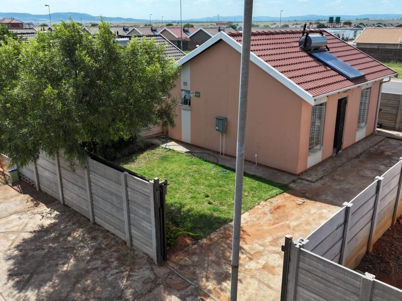 Spacious home at Sky City  - Photo 3