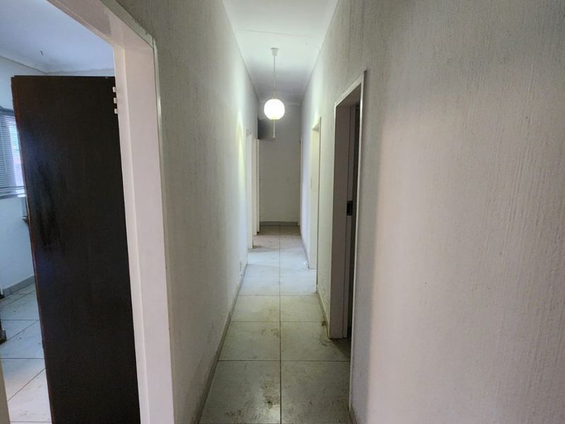 Prime 10 Hectare Investment Property  Endless Potential!  - Photo 3