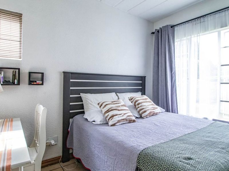 Beautiful 3-Bedroom Unit for Sale in Eden Glen – Great Value & Comfortable Living - Photo 9