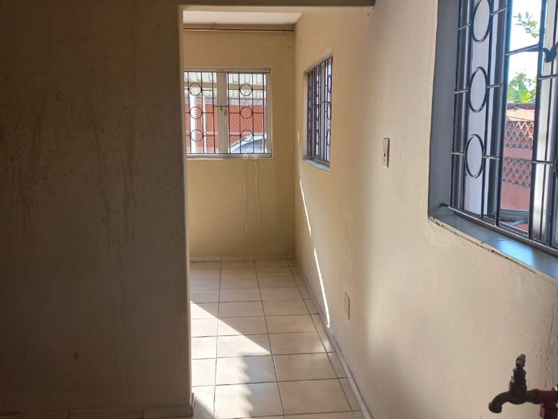 1-Bedroom Flatlet with Prepaid Electricity in Shallcross  - Photo 6