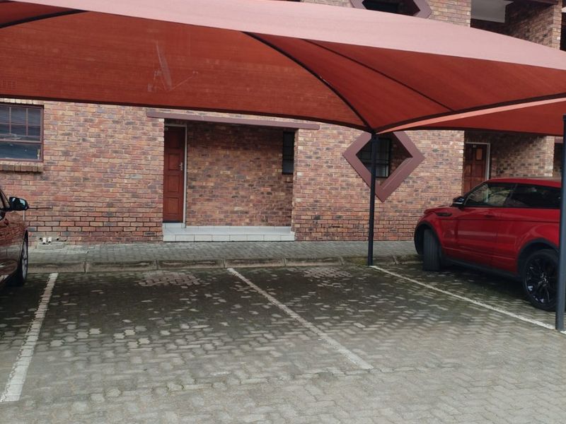 Bachelor Flat Available For Rent In Crystal Park - Photo 9