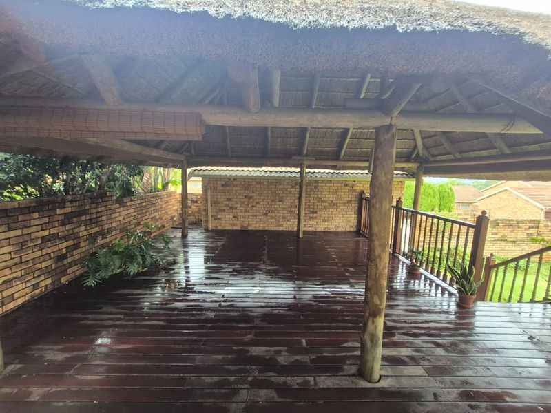 URGENT SALE  3-Bedroom Home in Secure, Well-Maintained Complex - Photo 3
