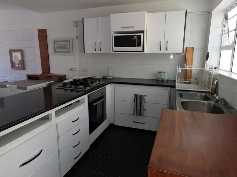 2 BEDROOM APARTMENT FOR SALE IN BONZA BAY - Photo 2