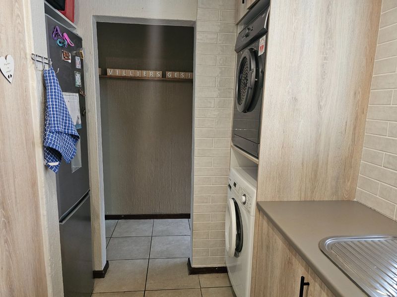 2 Bedroom Townhouse for Sale in Clubview Centurion - Photo 8